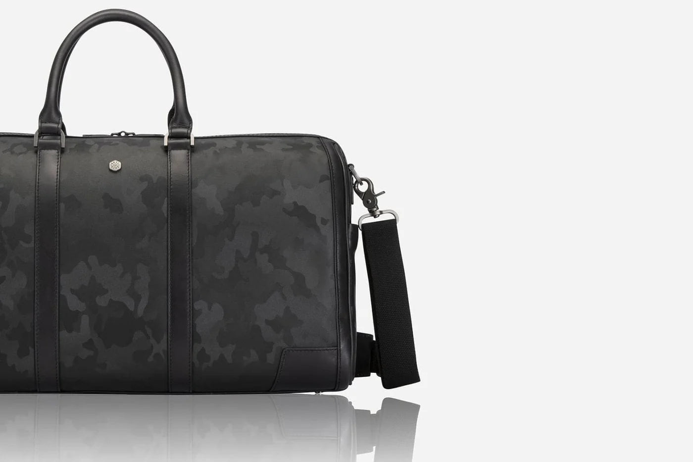 Why Are Leather Holdalls Perfect for Weekend Getaways?